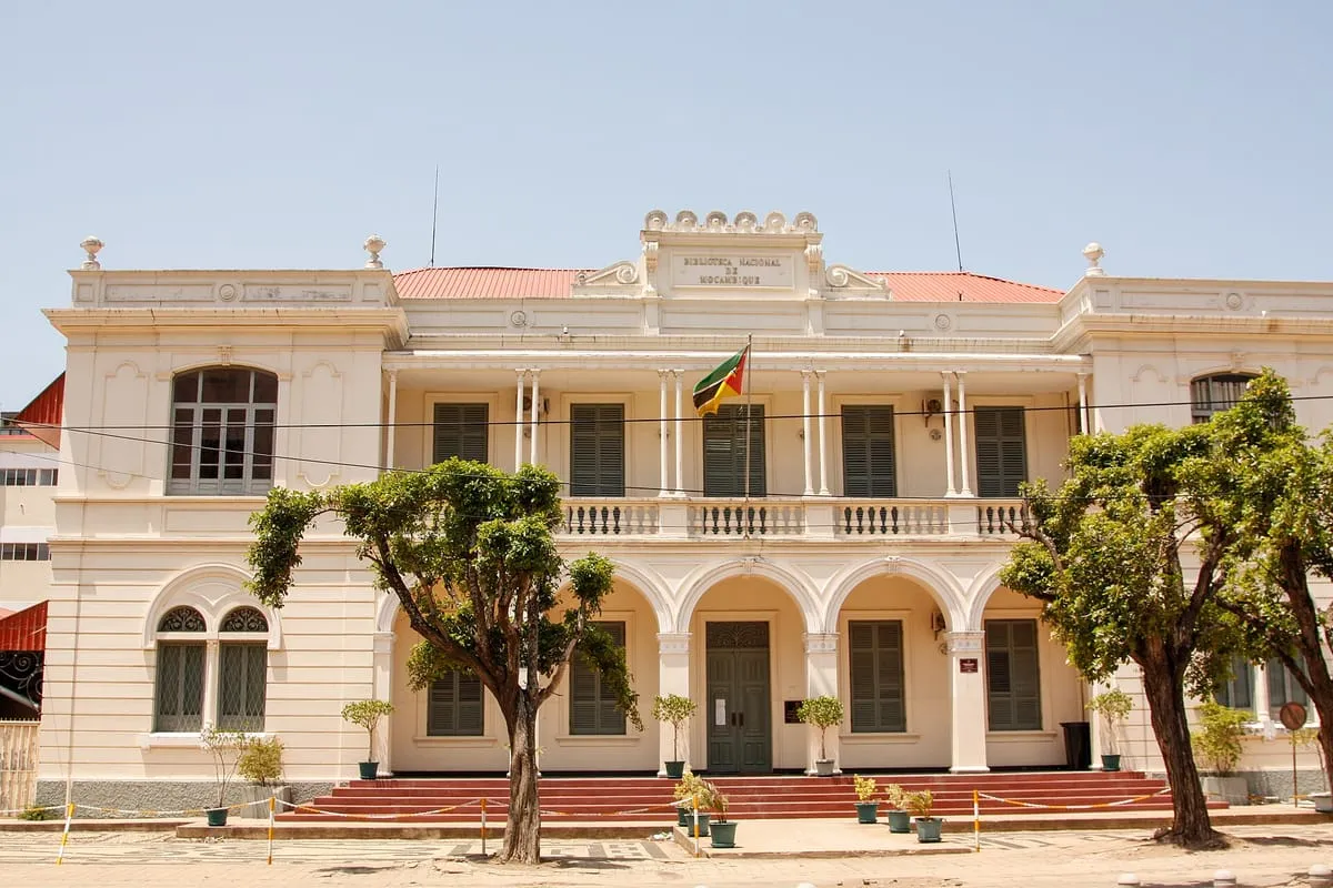 Edifício da Biblioteca Nacional de Moçambique, em Maputo